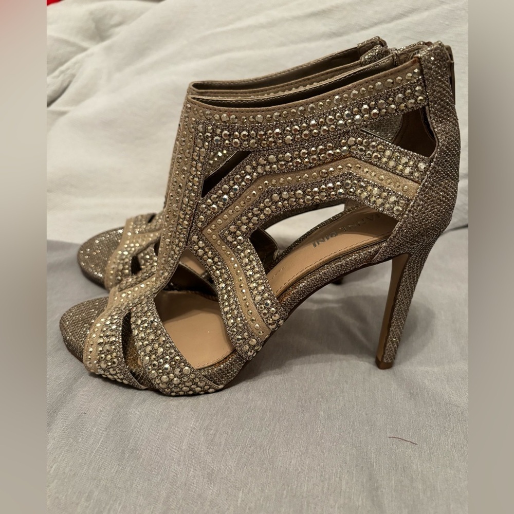 Gianni Bini Sianna gold cage heel sandals 7